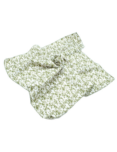 Turbante pañuelo en tejido satinado en color blanco roto con estampado floral en verde y blanco