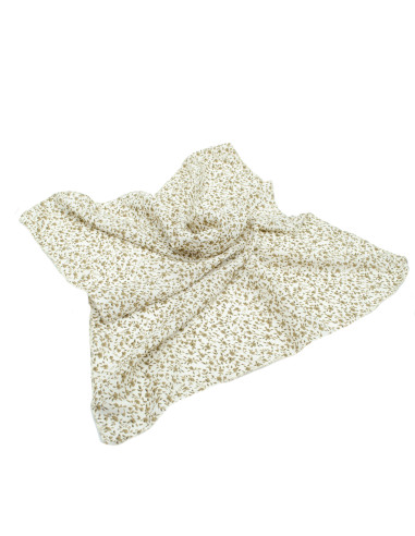 Turbante pañuelo en tejido tipo gasa en color crudo con estampado de flores pequeñas en marrón claro